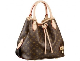 Kabelky Louis Vuitton z obchodu I love LV.