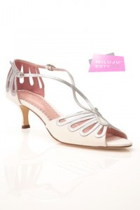 Svatební boty na nízkém podpatku Emmy 2012 - Leila